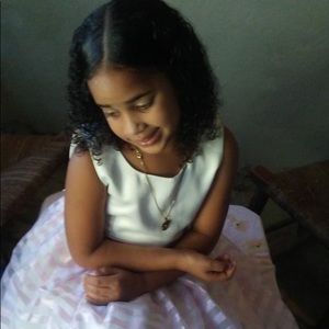 Meet your Posher, Romula